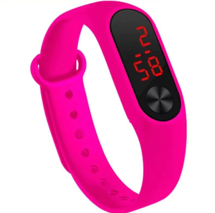 Digital Sports Watch with Multifunctional Features