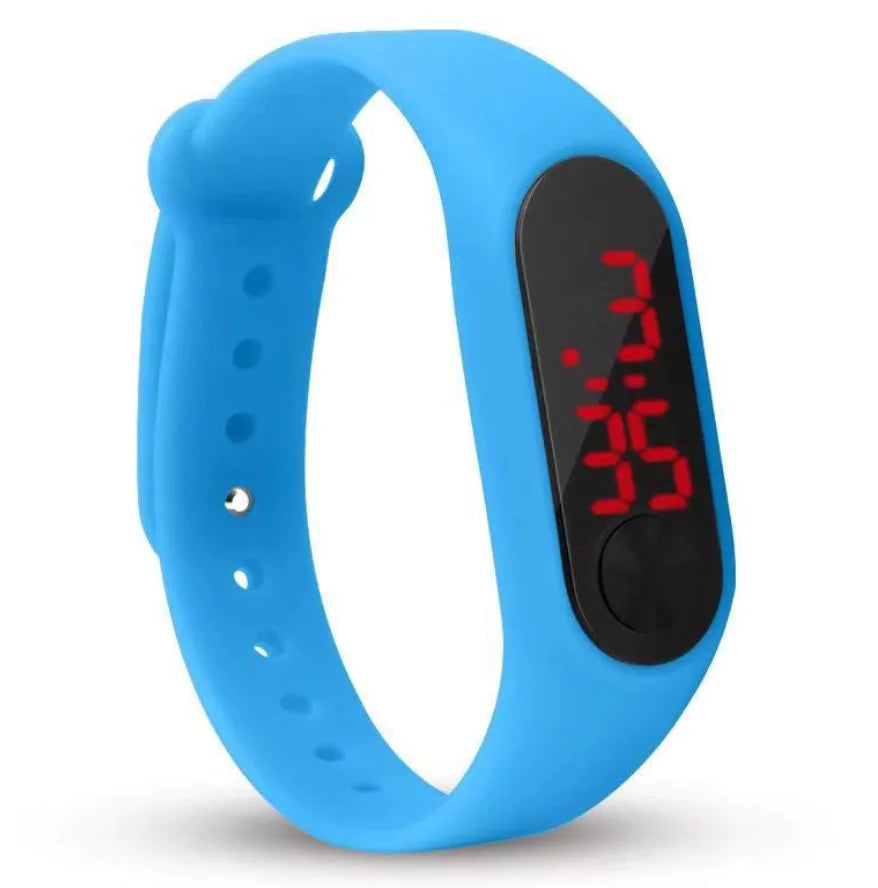 Digital Sports Watch with Multifunctional Features