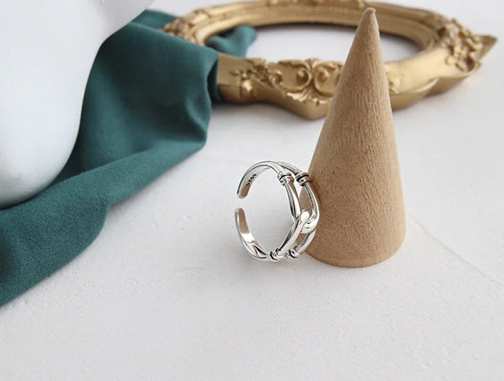 Chic Trio Ring Set: Open, Cross & Chain