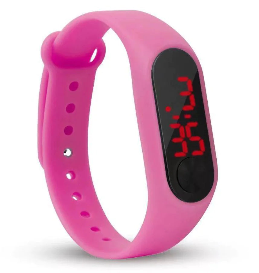 Digital Sports Watch with Multifunctional Features