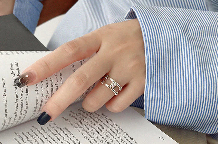 Chic Trio Ring Set: Open, Cross & Chain