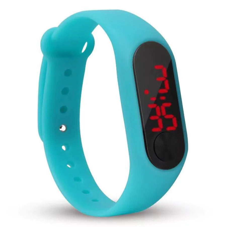 Digital Sports Watch with Multifunctional Features